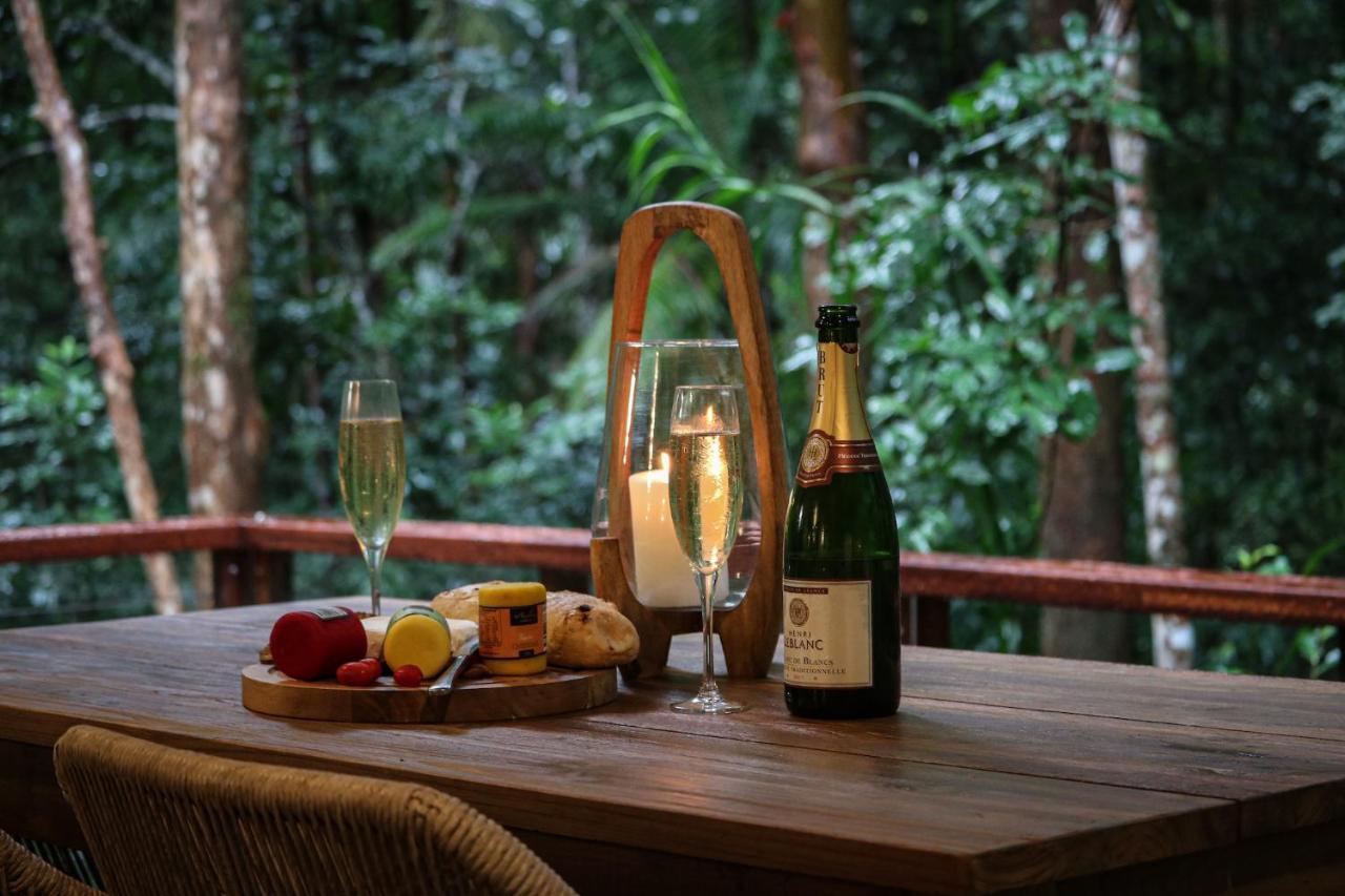 Narrows Escape Rainforest Retreat Монтвил Екстериор снимка
